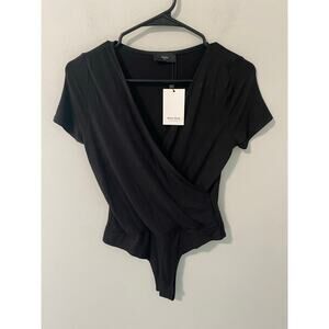 New Mynta Short Story Black T-Shirt Bodysuit Size Petite Small